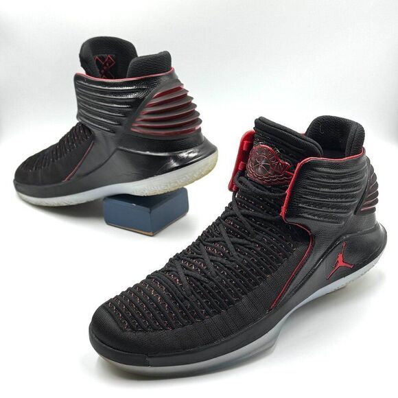 Air Jordan 32 'Banned' - Picture 8 of 13